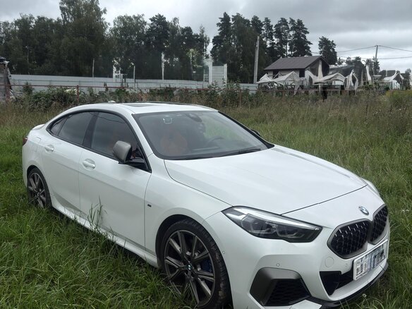 2020 BMW 2 серии Gran Coupe M235i xDrive F44, белый, 4390000 рублей