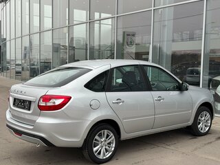 2026 Lada (ВАЗ) Granta I Рестайлинг, серебристый, 1233000 рублей, вид 5
