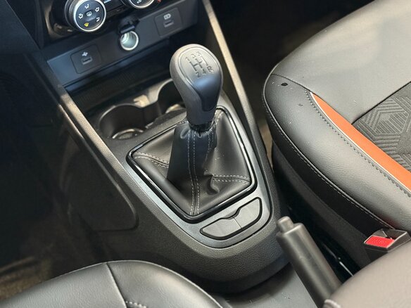 2026 Lada (ВАЗ) Vesta Cross I Рестайлинг (NG), белый, 1818000 рублей - вид 32