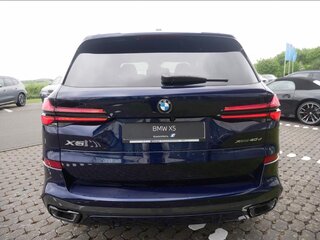 2026 BMW X5 40d IV (G05/G18) Рестайлинг, синий, 15980000 рублей, вид 4