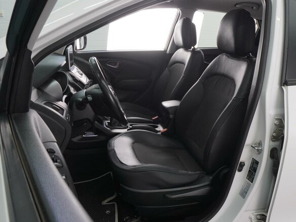 2014 Hyundai ix35 I Рестайлинг, белый, 1149000 рублей - вид 9