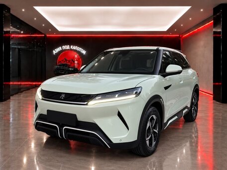 2024 BYD Yuan Up 45.12 kWh, бежевый, 1630000 рублей, вид 1