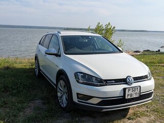 2016 Volkswagen Golf Alltrack VII, белый, 1700000 рублей, вид 5