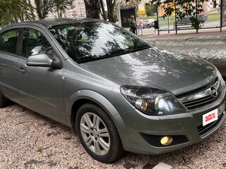 2010 Opel Astra H Рестайлинг, серый, 650000 рублей, вид 2