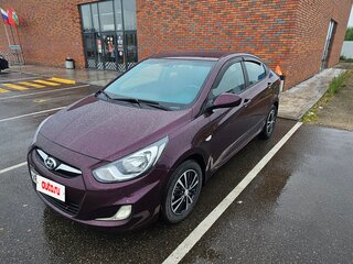 2013 Hyundai Solaris I, фиолетовый, 795000 рублей, вид 1