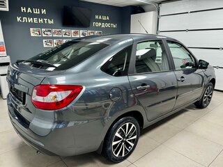 2026 Lada (ВАЗ) Granta I Рестайлинг, серый, 1344000 рублей, вид 4