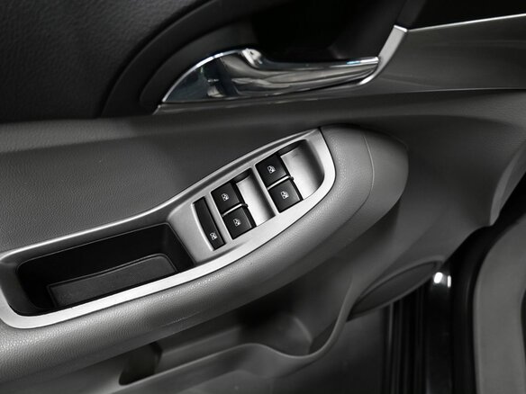 2012 Chevrolet Orlando I, чёрный, 1100000 рублей - вид 20