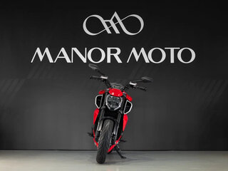 2025 Ducati Diavel V4, красный, 3250000 рублей, вид 3