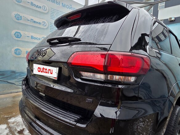 2021 Jeep Grand Cherokee IV (WK2) Рестайлинг, чёрный, 6500000 рублей - вид 11