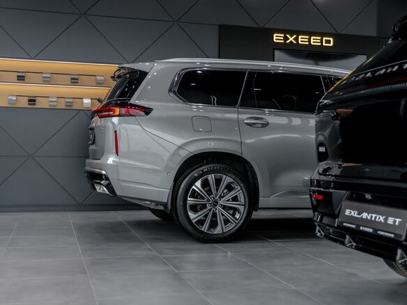 2025 Exeed VX I Рестайлинг, серебристый - вид 10