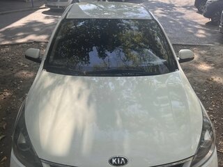 2018 Kia Rio IV, белый, 1150000 рублей, вид 3