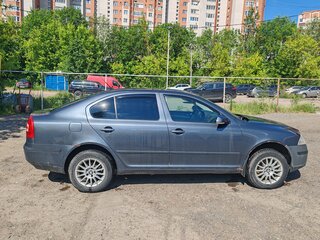 2008 Skoda Octavia II (A5), серый, 560000 рублей, вид 2