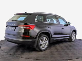 2021 Skoda Kodiaq I, чёрный, 3145000 рублей, вид 5