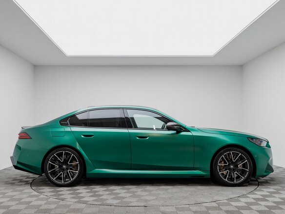 2025 BMW M5 VII (G90), зелёный, 18990000 рублей - вид 6