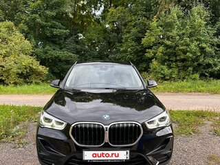 2021 BMW X1 18i sDrive II (F48) Рестайлинг, чёрный, 3050000 рублей, вид 1