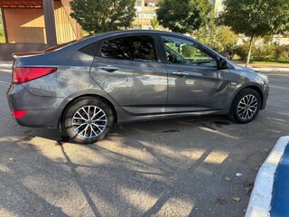2014 Hyundai Solaris I, серый, 639000 рублей, вид 5