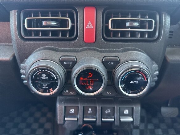 2023 Suzuki Jimny Kei car IV, зелёный - вид 22