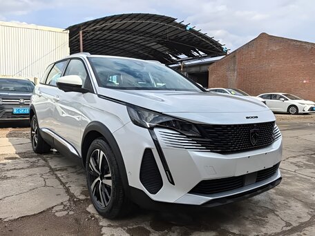 2025 Peugeot 5008 II Рестайлинг, белый, 3080000 рублей, вид 3