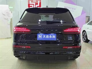 2025 Audi Q7 45 TFSI II (4M) Рестайлинг 2, чёрный, 8245509 рублей, вид 5