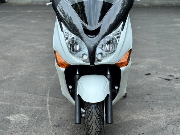 2013 Honda Silver Wing 400, белый, 450000 рублей