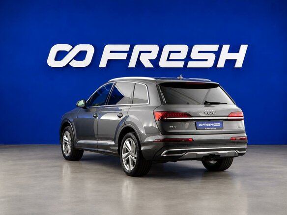 2020 Audi Q7 45 TFSI II (4M) Рестайлинг, серый, 5514690 рублей - вид 1