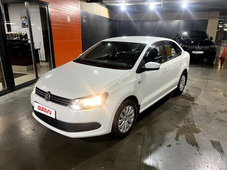 2011 Volkswagen Polo V, белый, 790000 рублей, вид 1