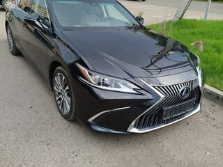 2020 Lexus ES 300h VII, чёрный, 4300000 рублей, вид 1