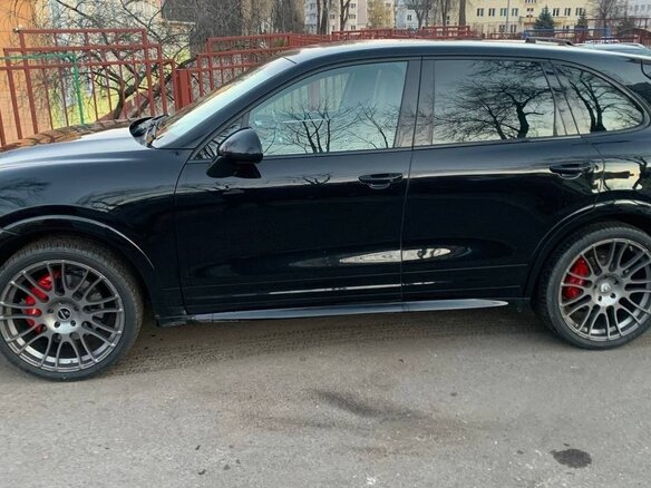 2011 Porsche Cayenne S II (958), чёрный, 2000000 рублей - вид 4