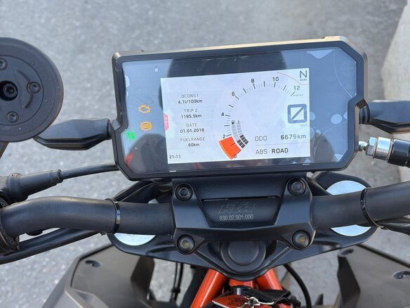 2022 KTM 390 Duke, чёрный, 590000 рублей - вид 7