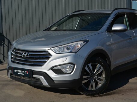 Hyundai Santa Fe III