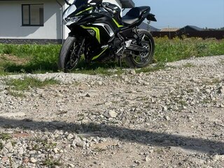 2021 Kawasaki Ninja 650, чёрный, 1030000 рублей, вид 3