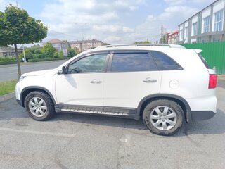 2014 Kia Sorento II Рестайлинг, белый, 2150000 рублей, вид 5