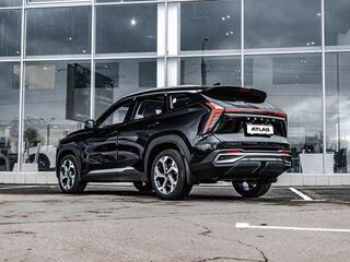 2026 Geely Atlas II, чёрный, 3870891 рублей, вид 2