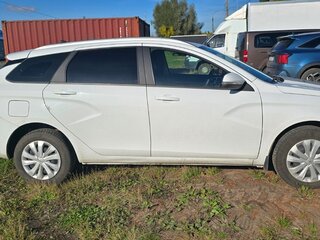 2024 Lada (ВАЗ) Vesta SW I Рестайлинг (NG), белый, 1350000 рублей, вид 2