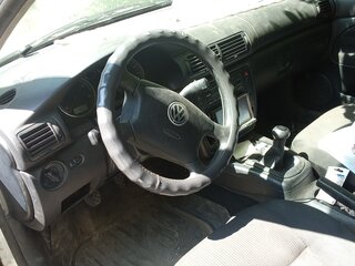 2000 Volkswagen Passat B5 Рестайлинг, серебристый, 210000 рублей, вид 2