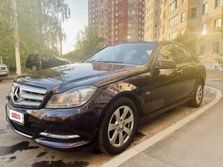 2011 Mercedes-Benz C-Класс 180 BlueEFFICIENCY III (W204) Рестайлинг, коричневый, 1500000 рублей, вид 1