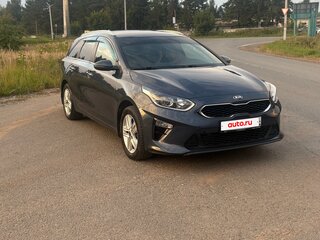2020 Kia Ceed III, синий, 1900000 рублей, вид 3