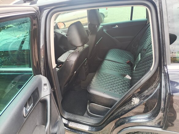 2011 Volkswagen Tiguan I, чёрный, 950000 рублей - вид 21