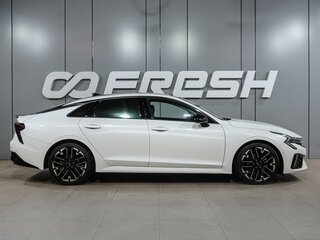 2024 Kia K5 III Рестайлинг, белый, 4599000 рублей, вид 5