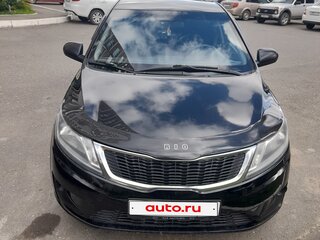 2013 Kia Rio III, чёрный, 600000 рублей, вид 1