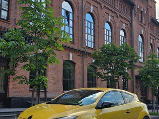 2012 Renault Megane RS III, жёлтый, 1490000 рублей, вид 4