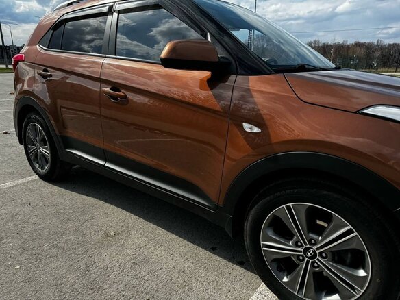 2018 Hyundai Creta I, коричневый, 1500000 рублей - вид 2