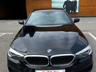 2018 BMW 5 серии 520i VII (G30/G31/G38), чёрный, 3490000 рублей, вид 4