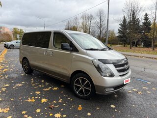 2009 Hyundai Grand Starex I, серый, 1250000 рублей, вид 4
