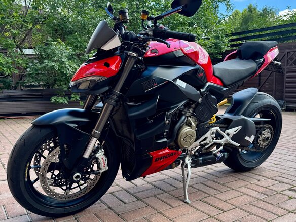 2022 Ducati Streetfighter V4, красный, 1385000 рублей - вид 5