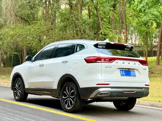 2023 Haval H6 II Рестайлинг, белый, 1200300 рублей, вид 4