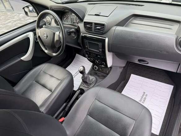 2014 Nissan Terrano III (D10), чёрный, 990000 рублей - вид 12