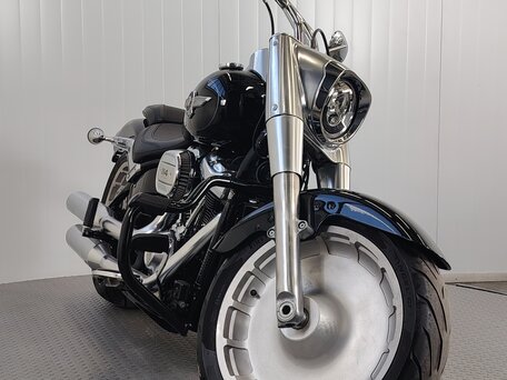 2017 Harley-Davidson Fat Boy, чёрный, 1699000 рублей, вид 4