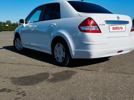 2012 Nissan Tiida I Рестайлинг, белый, 770000 рублей, вид 5