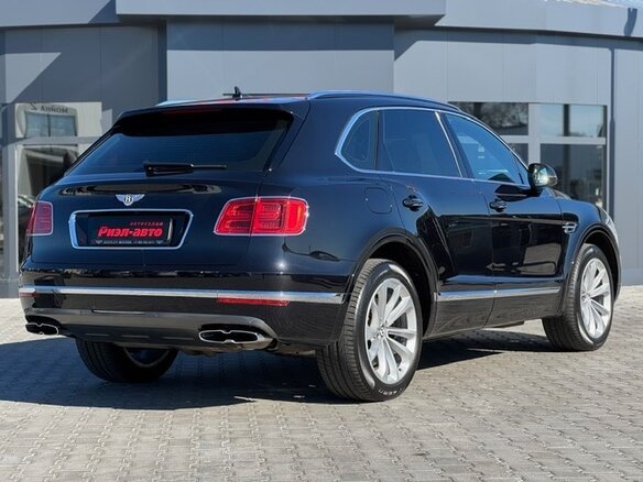 2018 Bentley Bentayga I, чёрный - вид 3